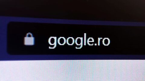 Google oferă sprijin și finanțare organizațiilor pentru cursuri în domeniul inteligenței artificiale