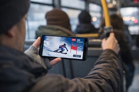 Va fi lansat primul telefon comercial care recepționează televiziuni în standardul 5G Broadcast (tv mobil fără internet)