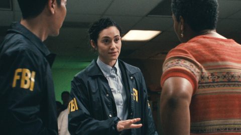 „Furie și seducție”, un nou thriller polițist cu Emmy Rossum, disponibil pe Disney+